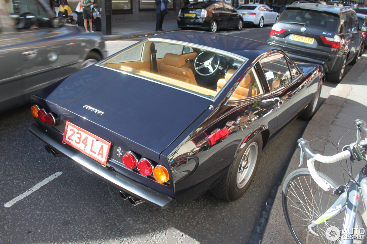 Ferrari 365 GTC/4