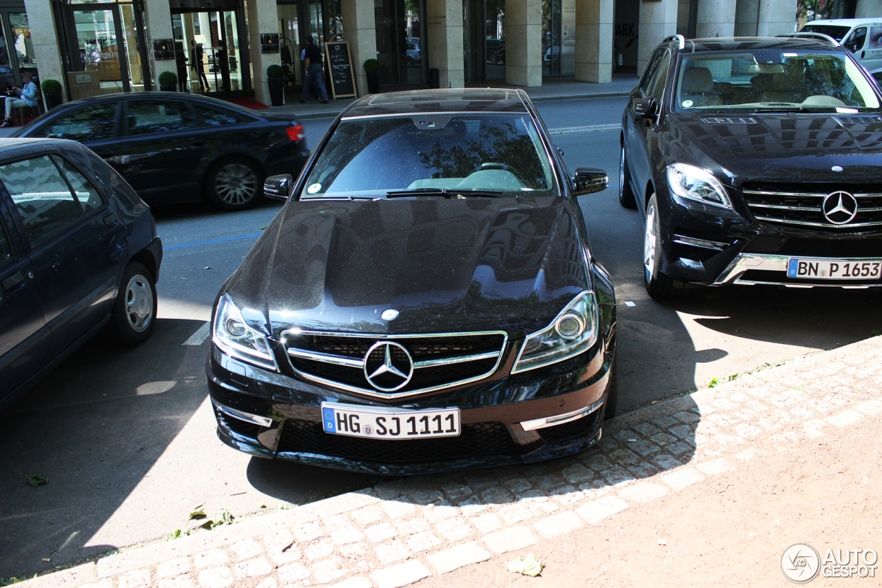 Mercedes-Benz C 63 AMG W204 2012