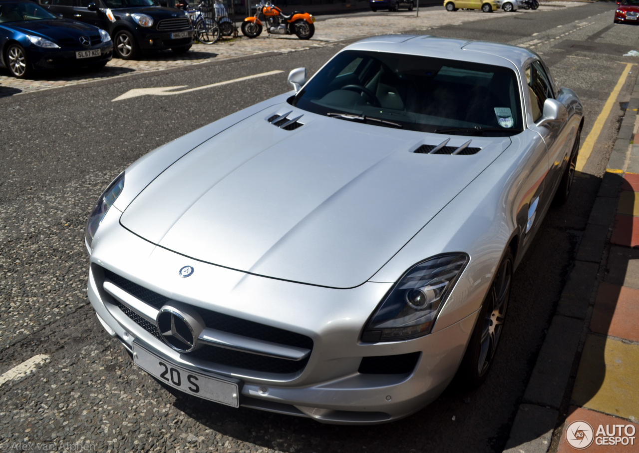 Mercedes-Benz SLS AMG