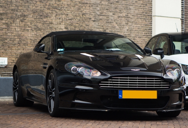 Aston Martin DBS Volante