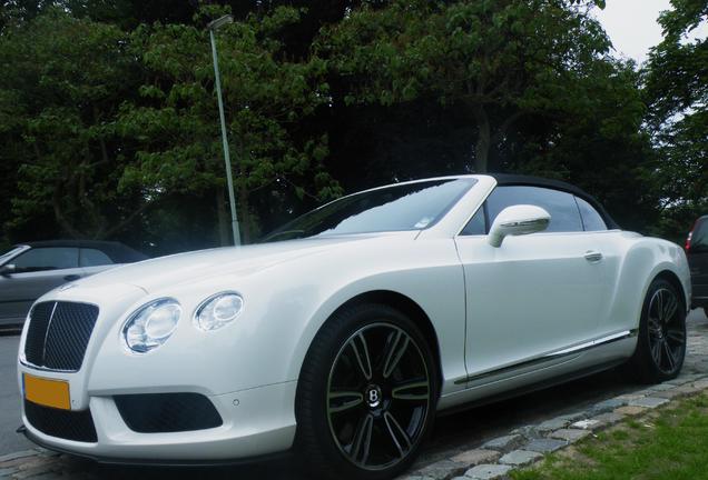 Bentley Continental GTC V8