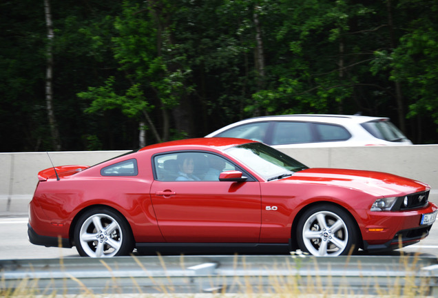 Ford Mustang GT 2011