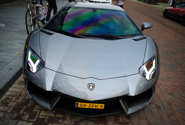 Lamborghini Aventador LP700-4