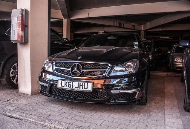 Mercedes-Benz C 63 AMG Edition 125