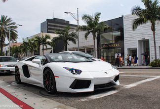 Lamborghini Aventador LP700-4 Roadster