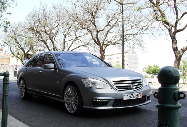 Mercedes-Benz S 65 AMG V221 2010