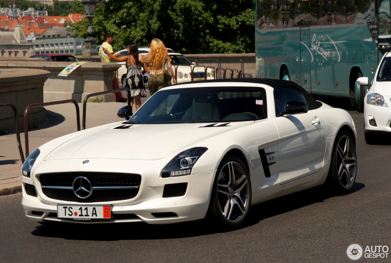 Mercedes-Benz SLS AMG GT Roadster