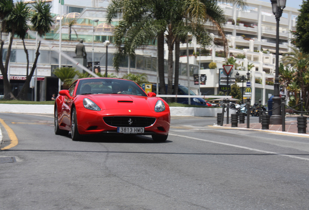 Ferrari California