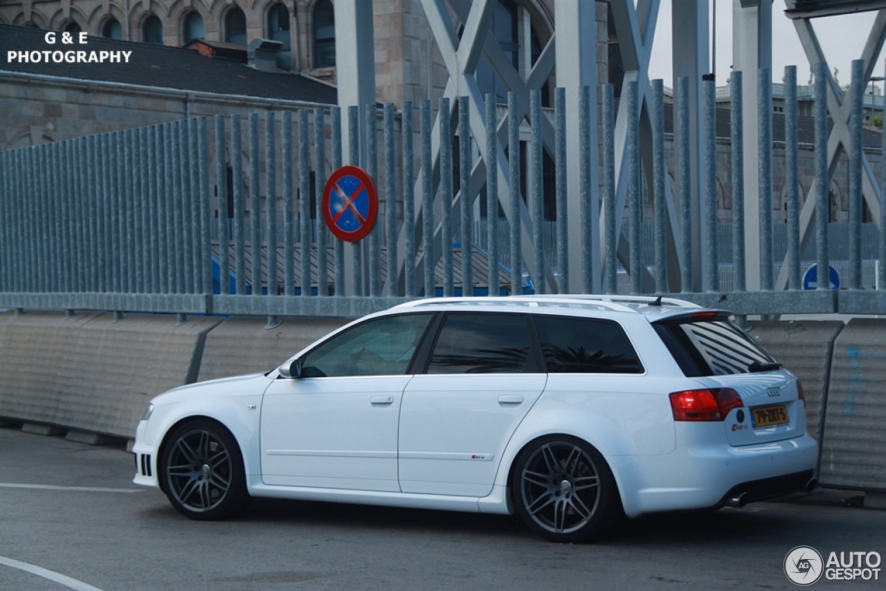 Audi RS4 Avant B7