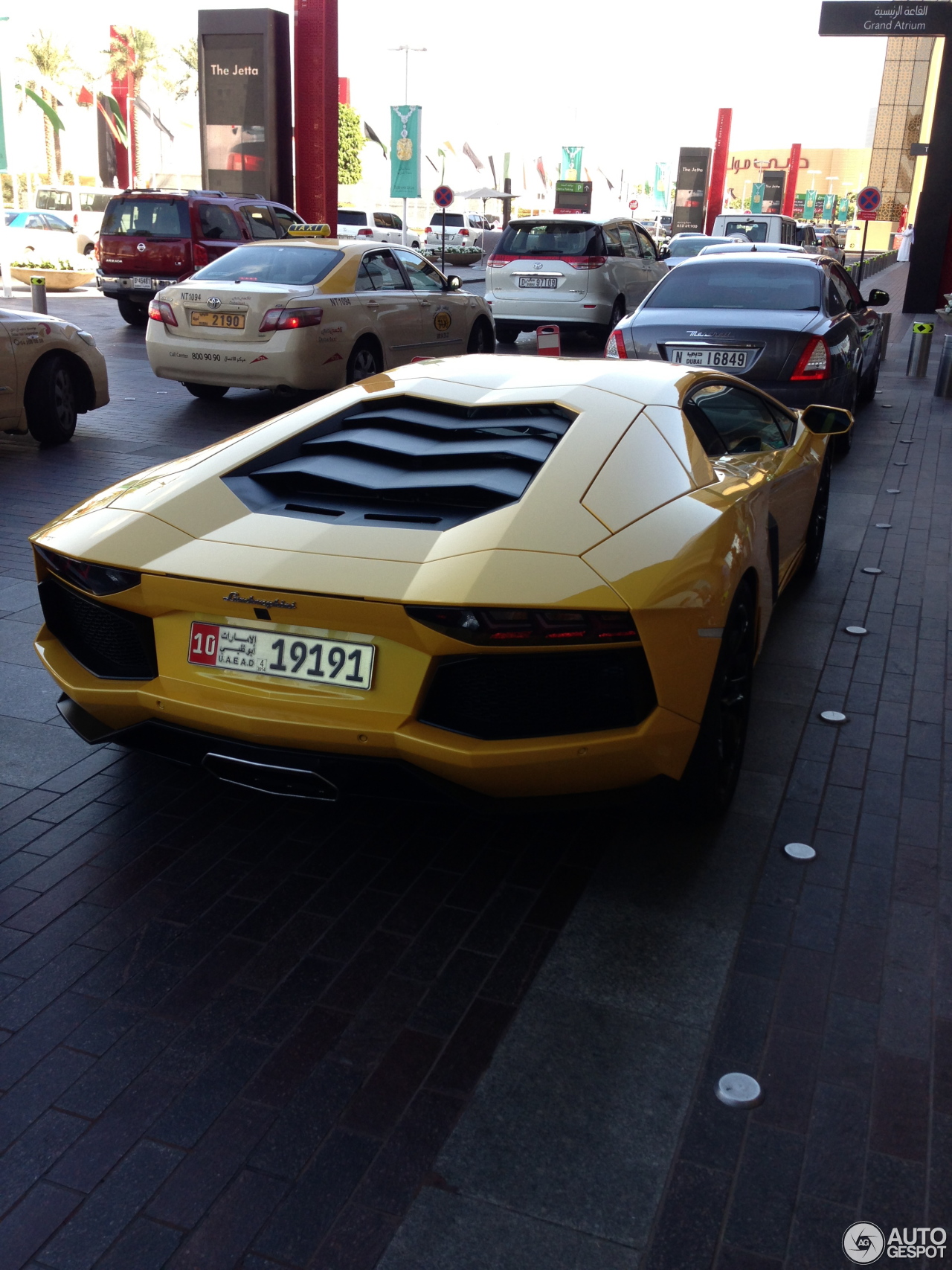 Lamborghini Aventador LP700-4