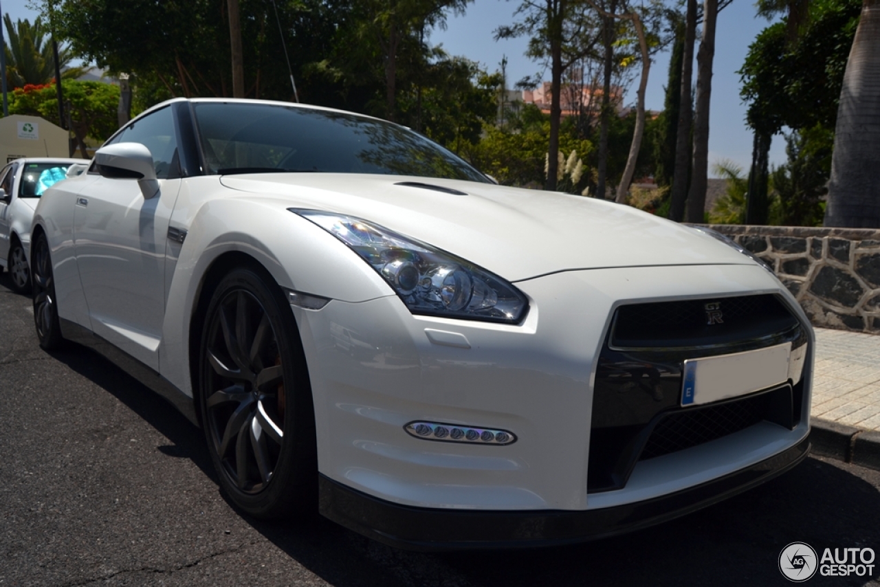 Nissan GT-R 2013