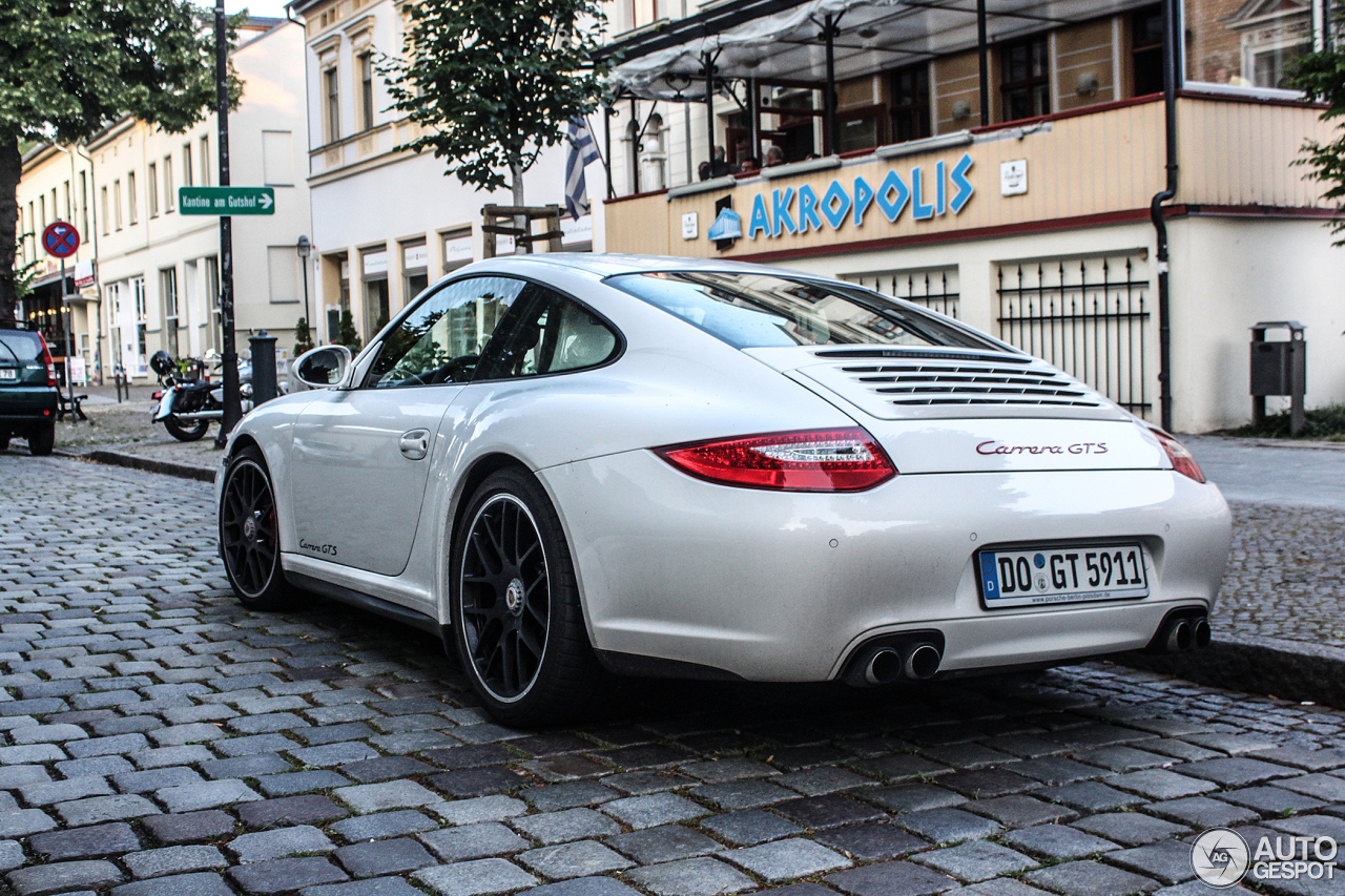 Porsche 997 Carrera GTS