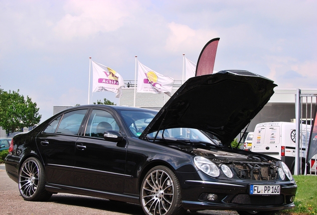 Mercedes-Benz E 55 AMG