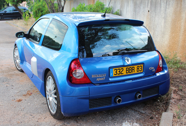 Renault Clio V6 Phase II