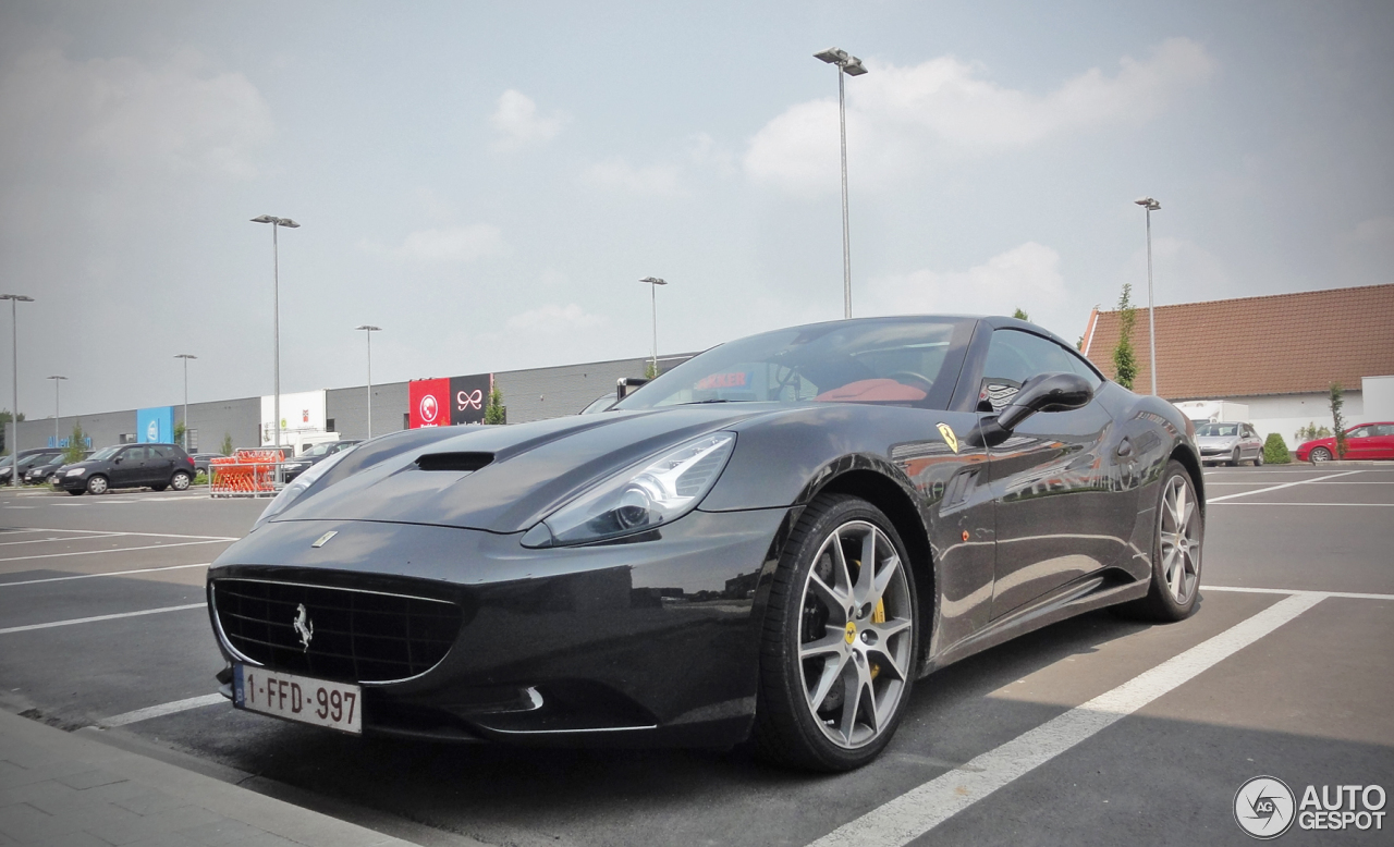 Ferrari California