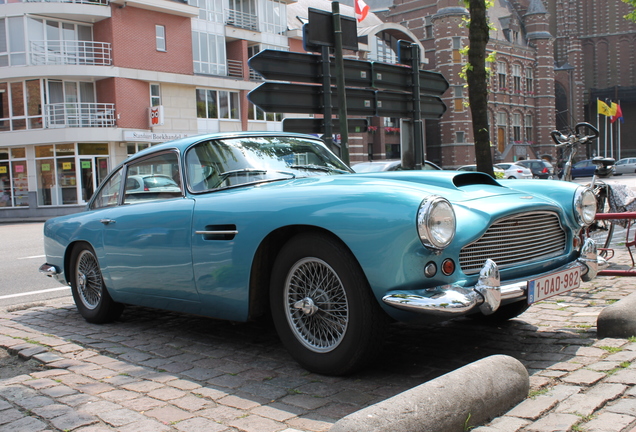 Aston Martin DB4 Series 3