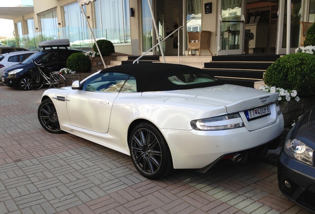 Aston Martin DBS Volante