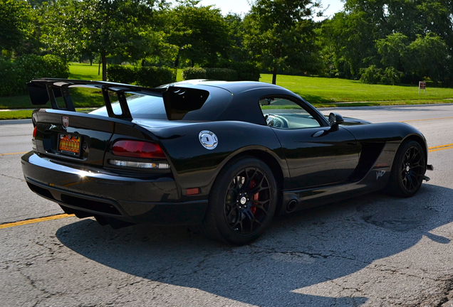 Dodge Viper SRT-10 ACR Voodoo Edition