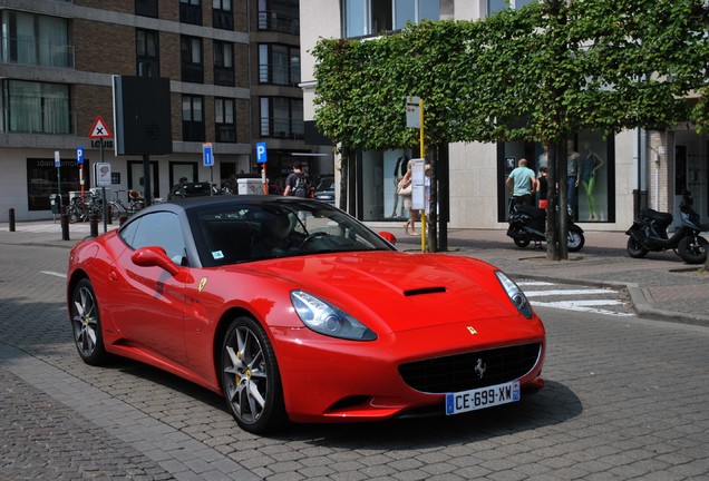 Ferrari California