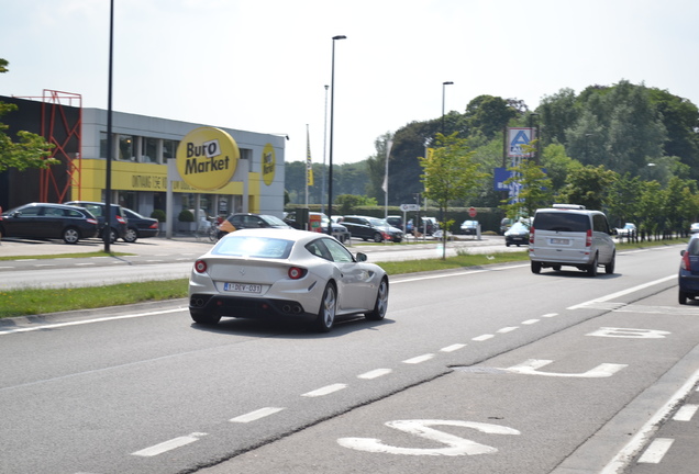 Ferrari FF