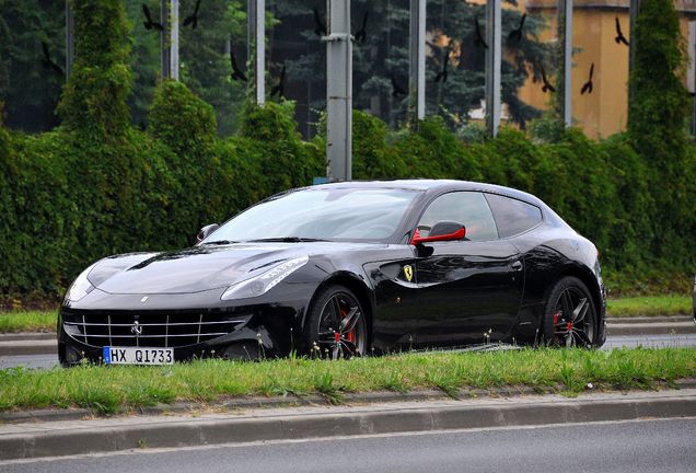 Ferrari FF