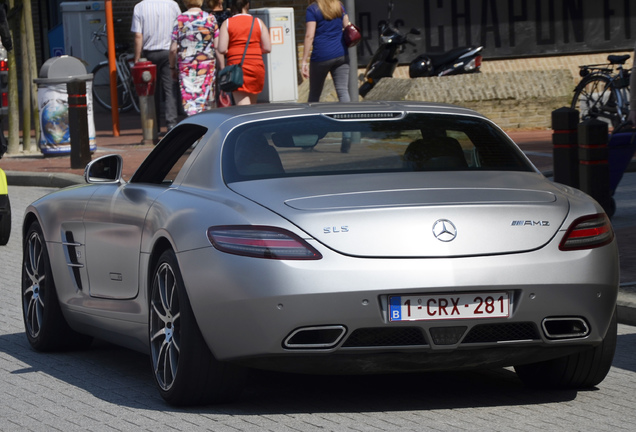 Mercedes-Benz SLS AMG