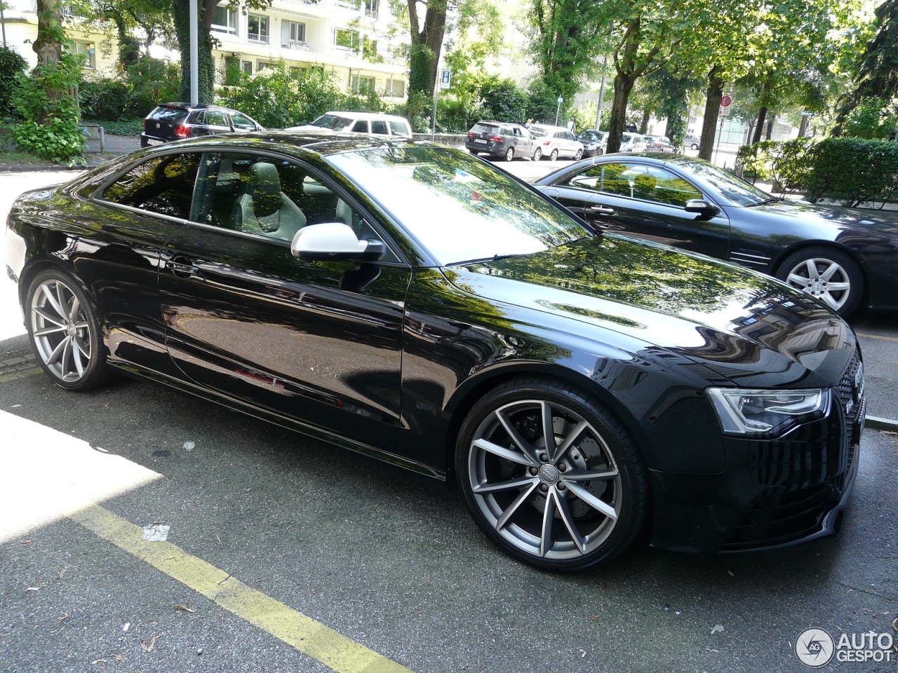 Audi RS5 B8 2012