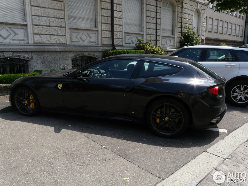 Ferrari FF