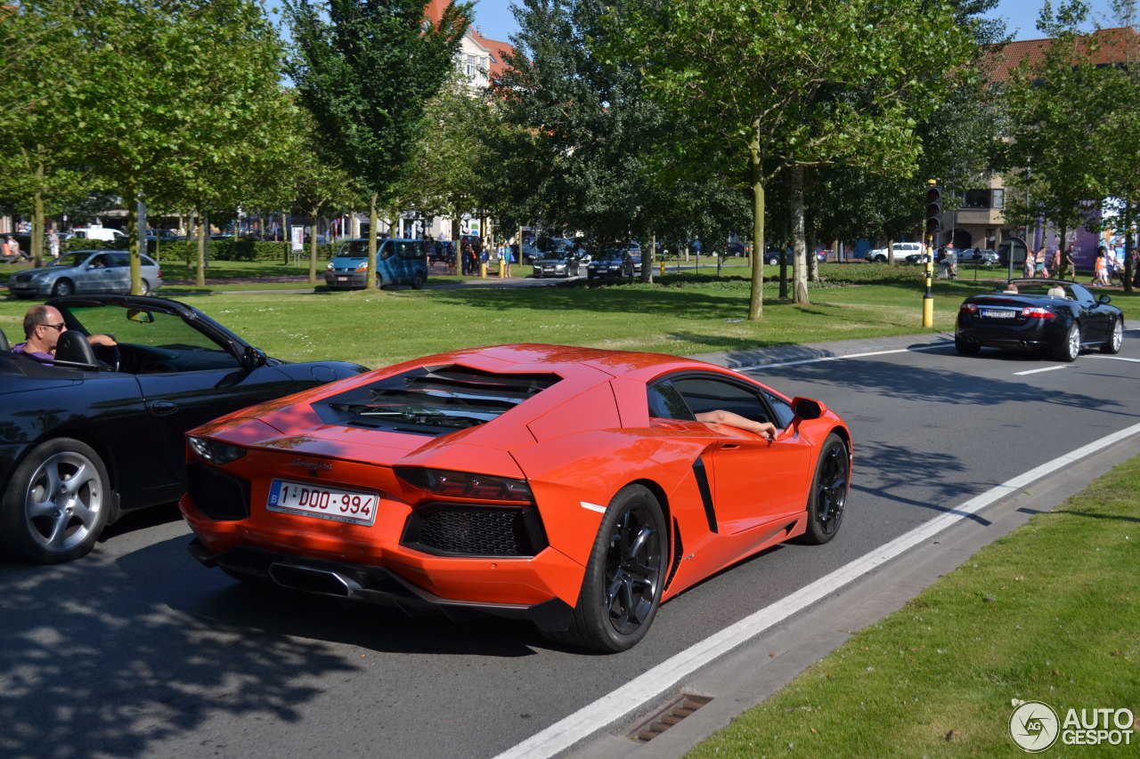 Lamborghini Aventador LP700-4