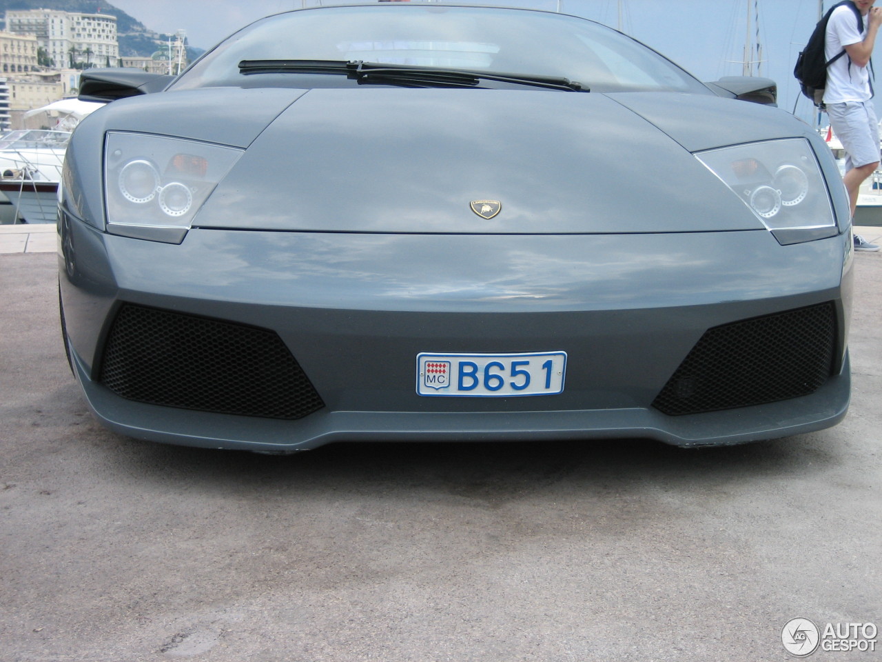 Lamborghini Murciélago LP640