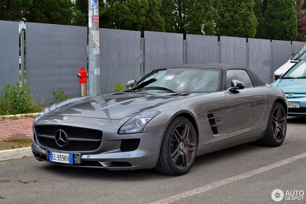 Mercedes-Benz SLS AMG