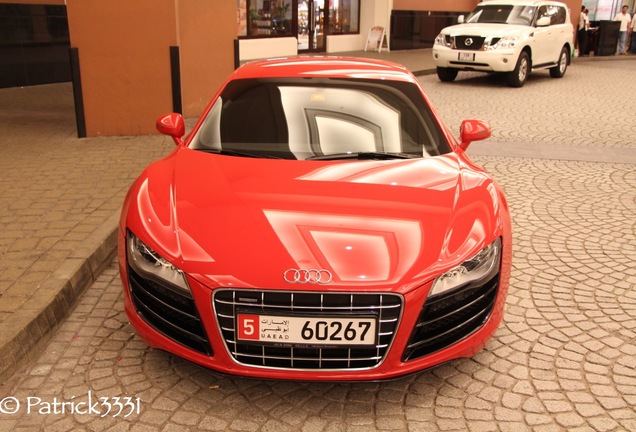 Audi R8 V10