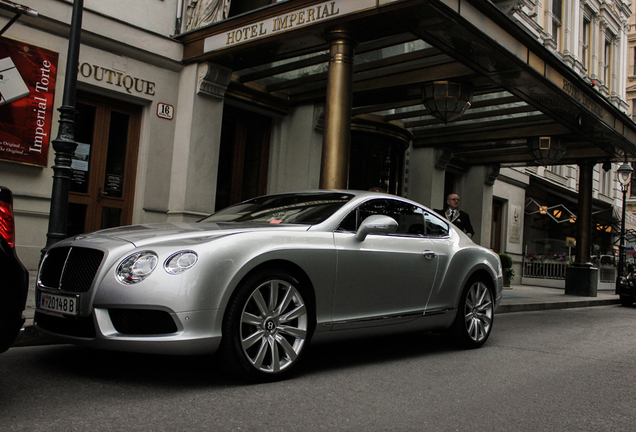 Bentley Continental GT V8