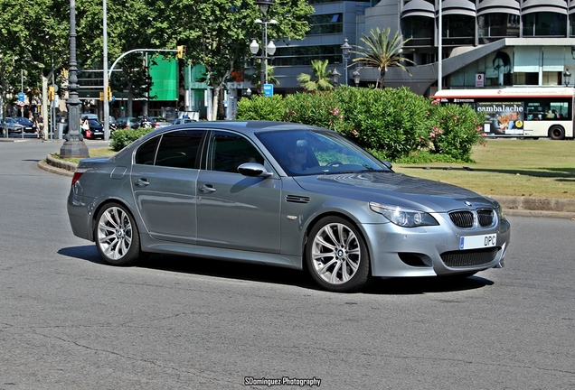 BMW M5 E60 2005