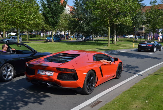 Lamborghini Aventador LP700-4