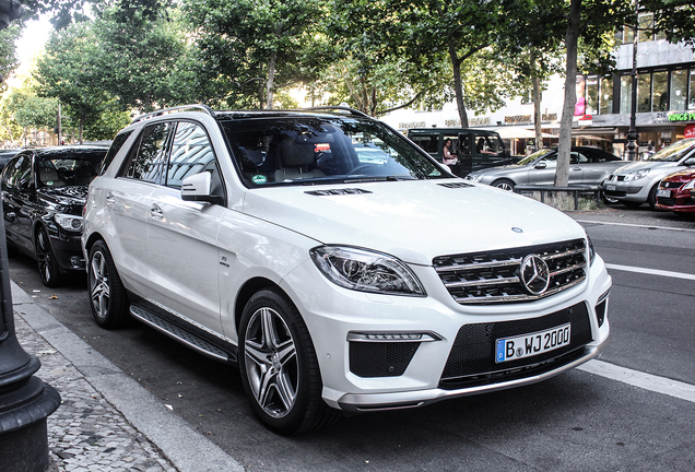 Mercedes-Benz ML 63 AMG W166