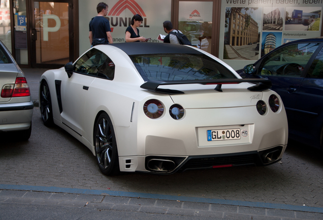 Nissan GT-R 2011