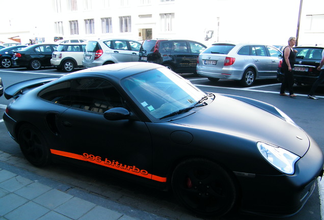 Porsche 996 Turbo