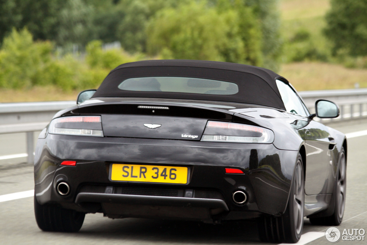 Aston Martin V8 Vantage Roadster