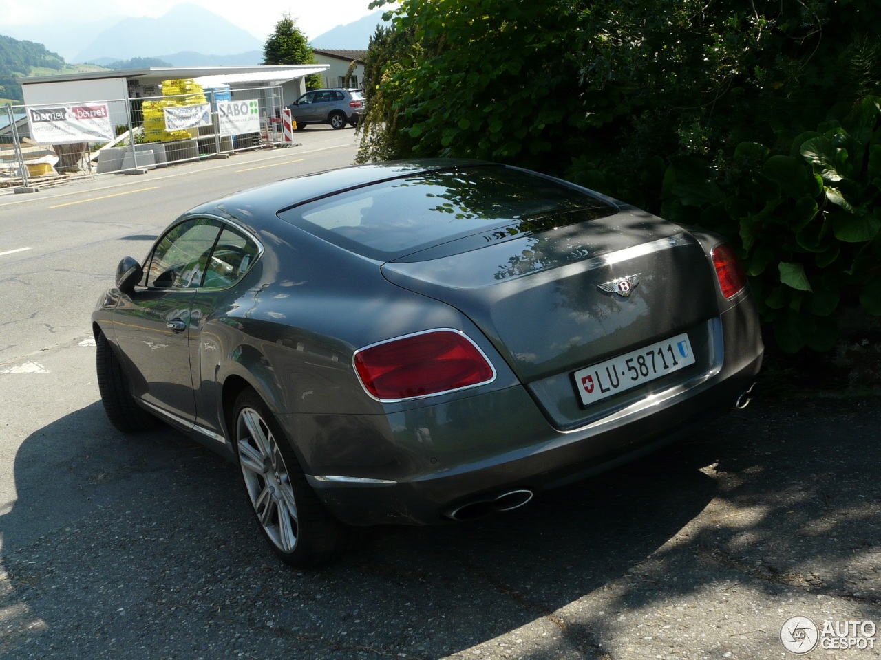 Bentley Continental GT V8