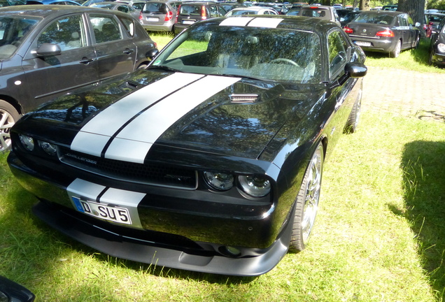 Dodge Challenger SRT-8 392