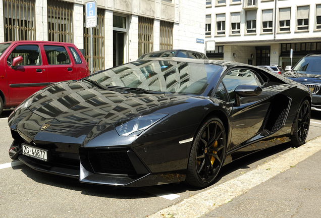 Lamborghini Aventador LP700-4