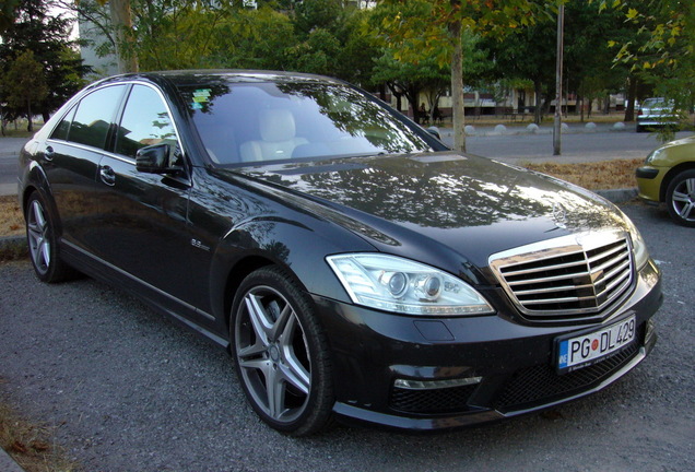 Mercedes-Benz S 63 AMG W221 2010