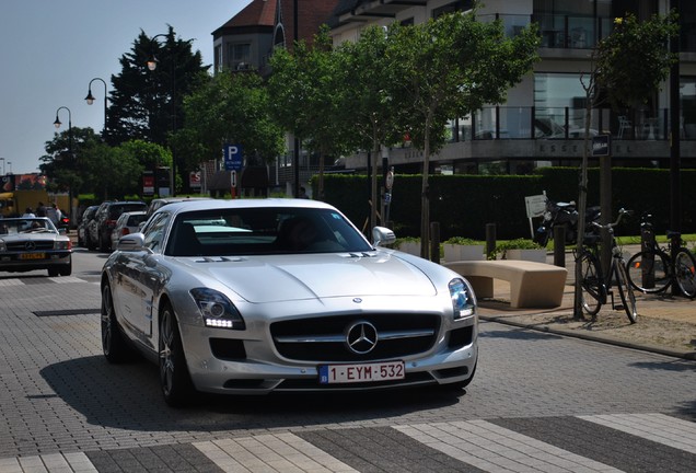 Mercedes-Benz SLS AMG