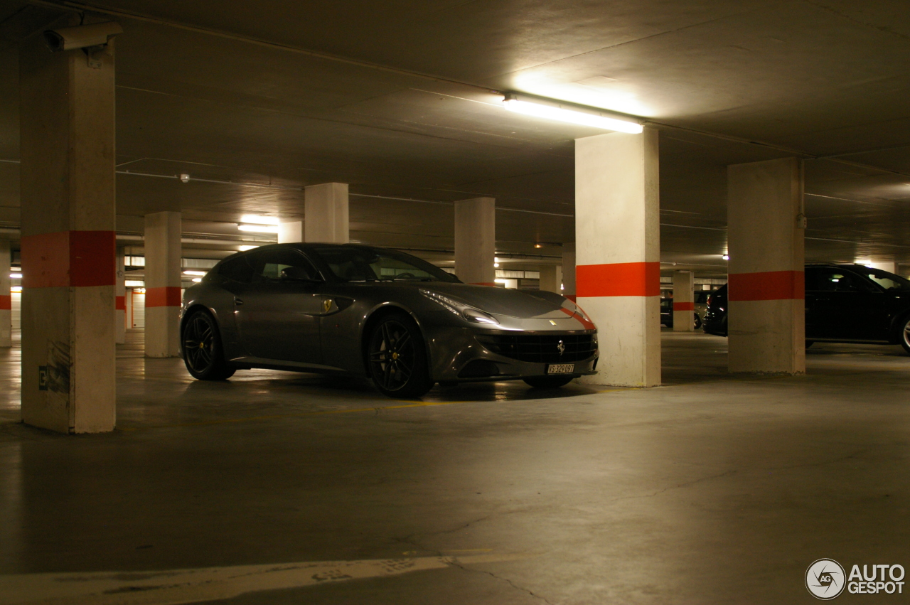 Ferrari FF