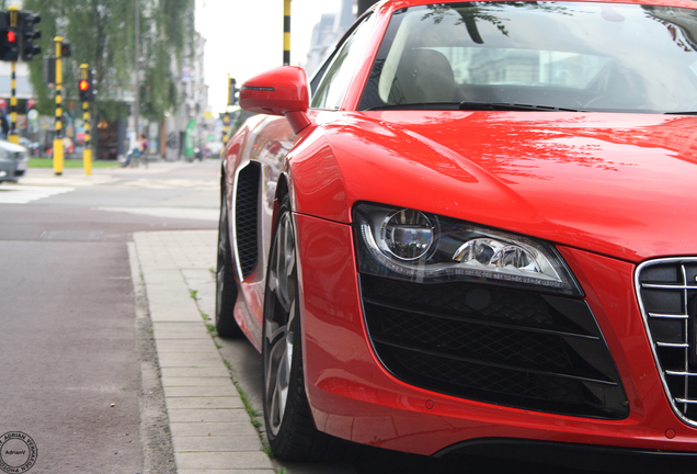 Audi R8 V10