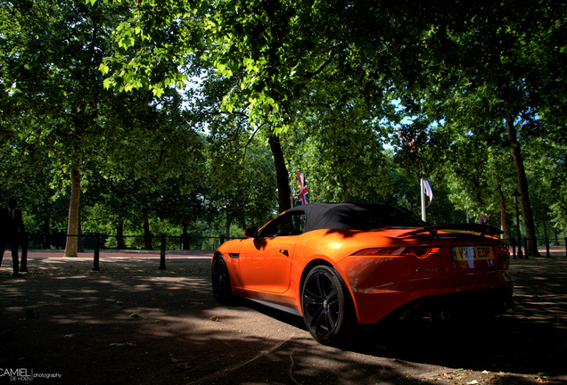 Jaguar F-TYPE S V8 Convertible