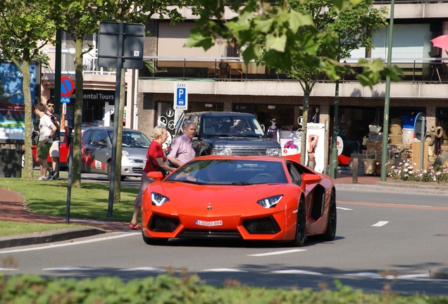 Lamborghini Aventador LP700-4