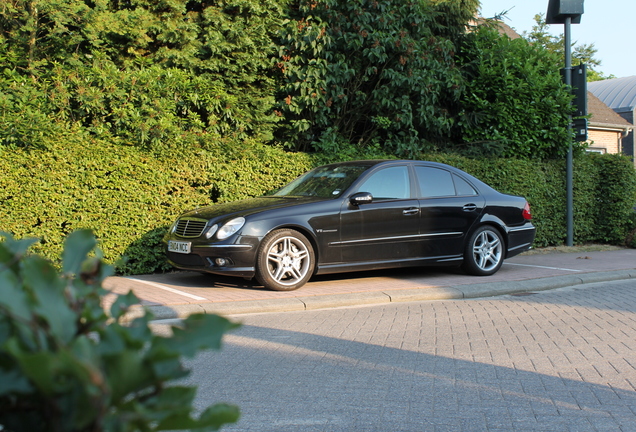 Mercedes-Benz E 55 AMG