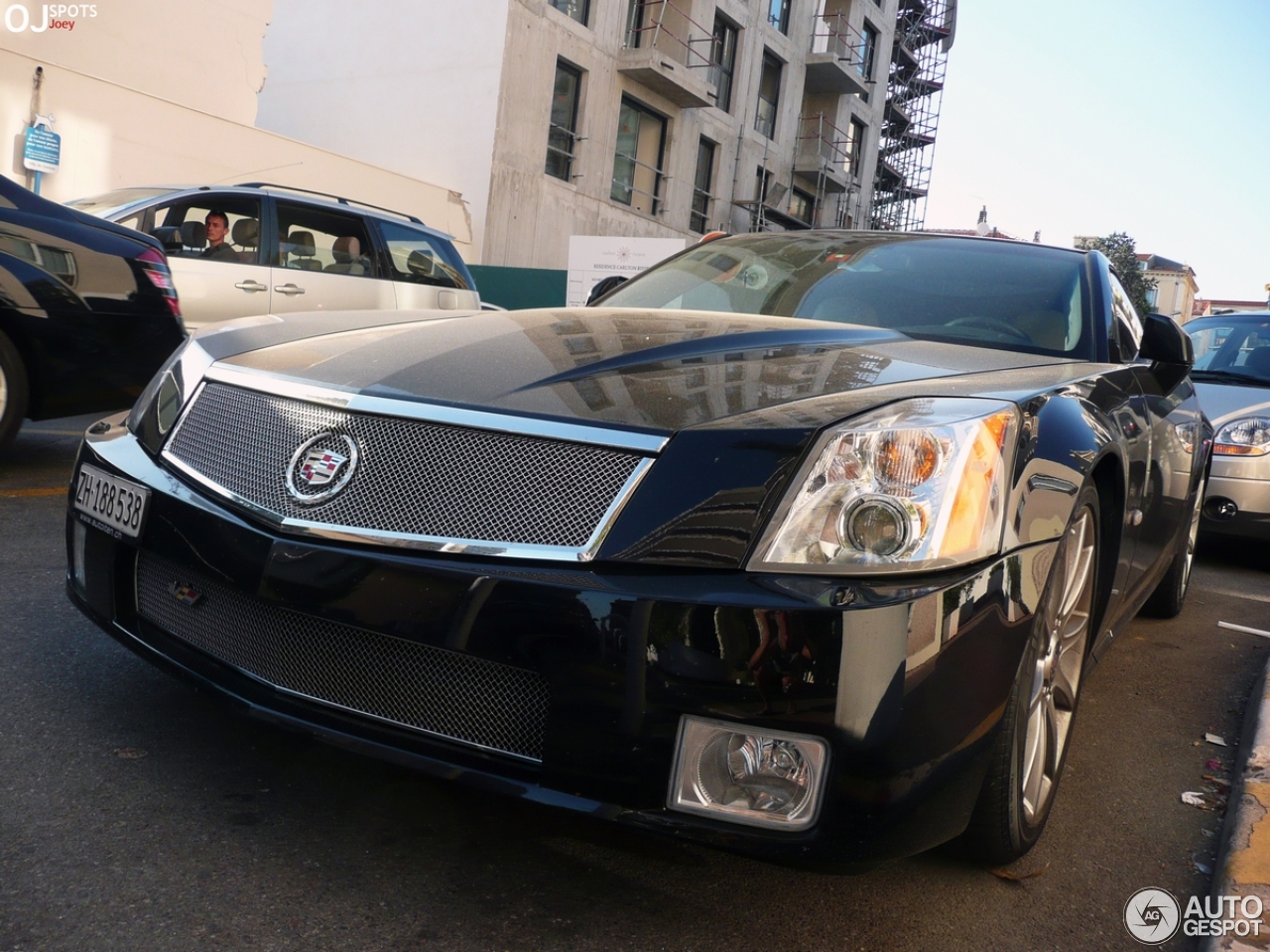 Cadillac XLR-V